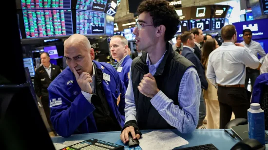 早盘：美股涨跌不一 纳指转涨并创盘中新高